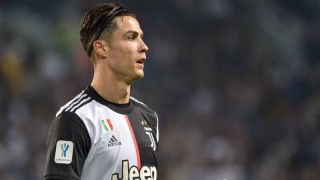  国际米兰锋线双星联袂建功轻取弱旅稳居前三